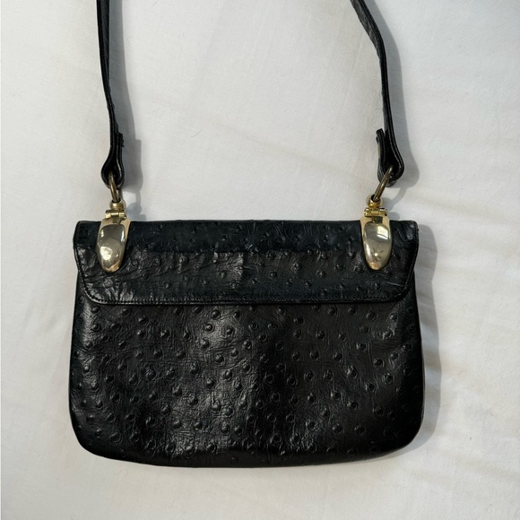 Vintage ostrich leather Triangle bag - Picture 5 of 7